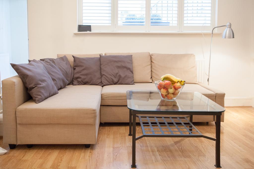 Victoria Station Apartment Лондон Экстерьер фото