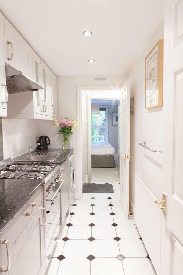 Victoria Station Apartment Лондон Экстерьер фото