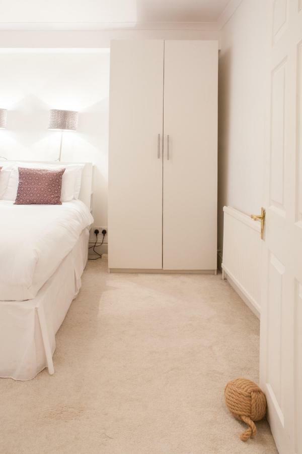 Victoria Station Apartment Лондон Экстерьер фото