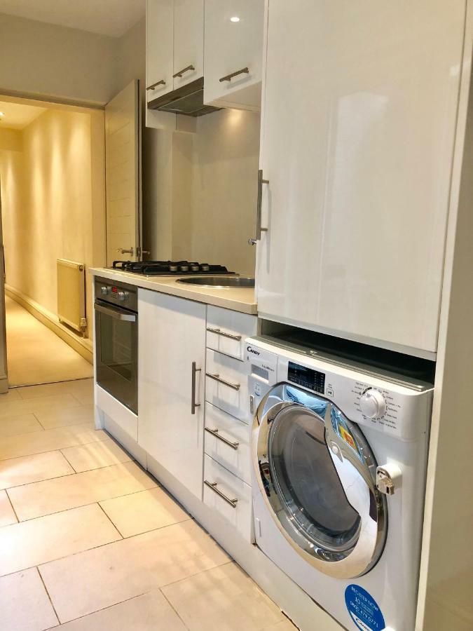 Victoria Station Apartment Лондон Экстерьер фото